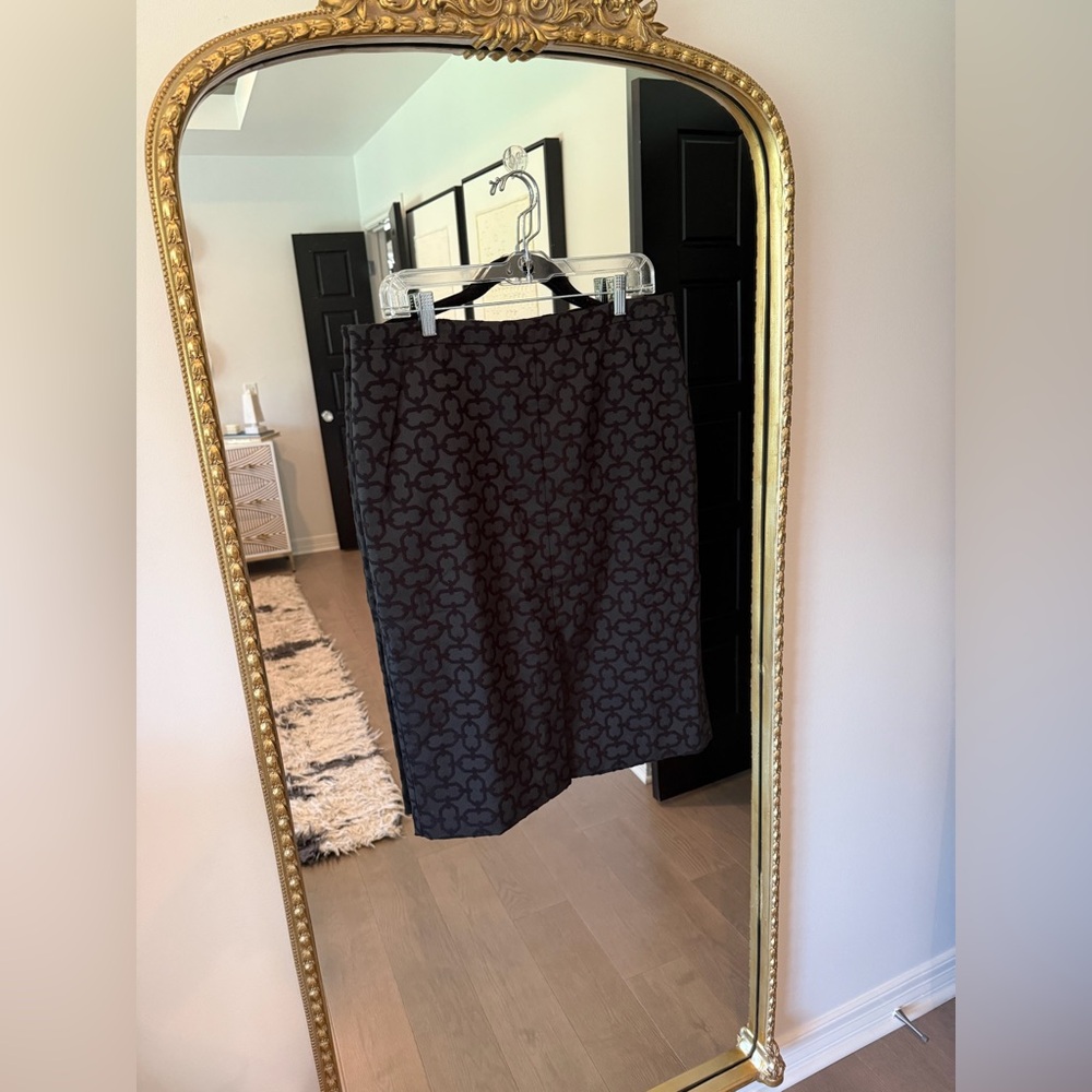 Ann Taylor Black Geometric Pencil Skirt